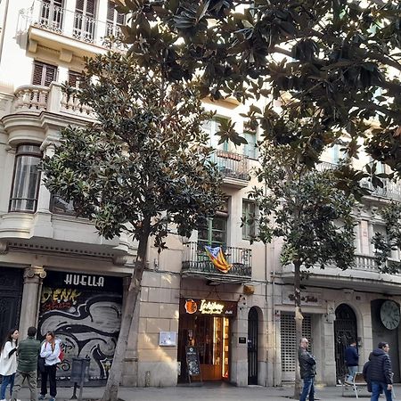 La Casa De Laura Nisia B&B Barcelona Exterior photo