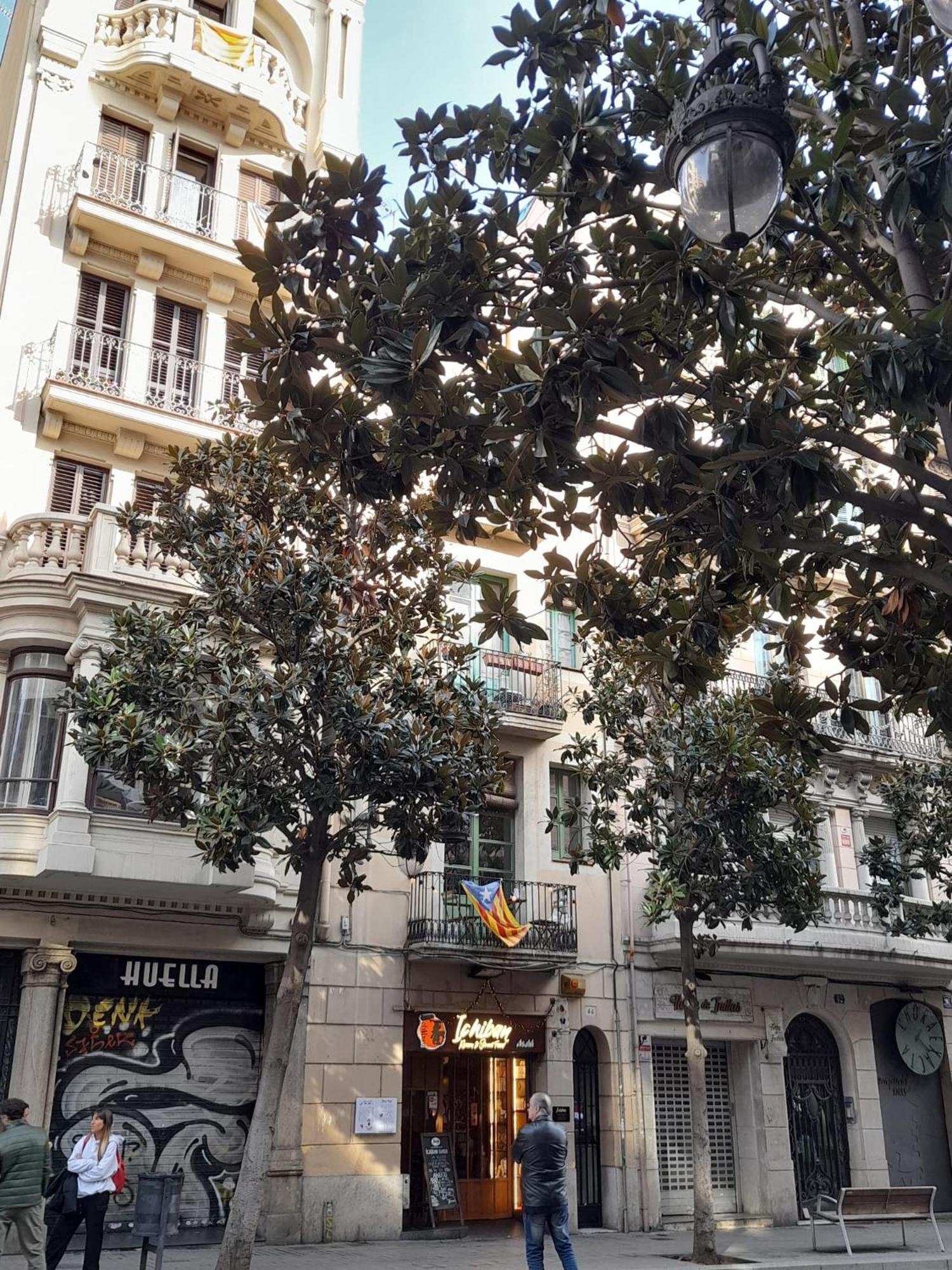 La Casa De Laura Nisia B&B Barcelona Exterior photo